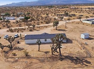6288 Maricopa Rd, Phelan, CA 92371