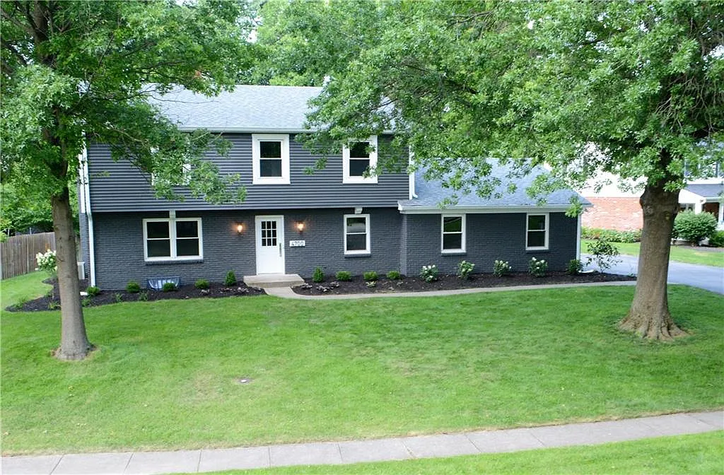 4700 Royal Oak Ln photo 1