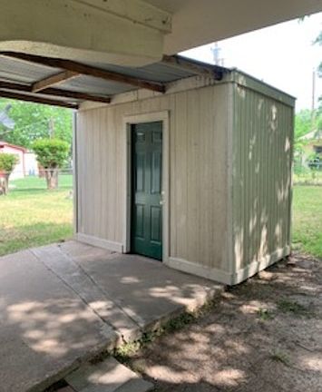 4th image of 2910 Cumbre Dr