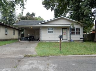 938 Jefferson Ave, Caruthersville, MO 63830