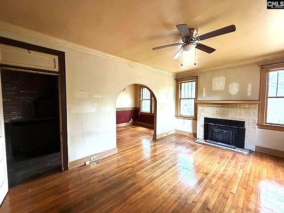 5th image of 3961 Live Oak St