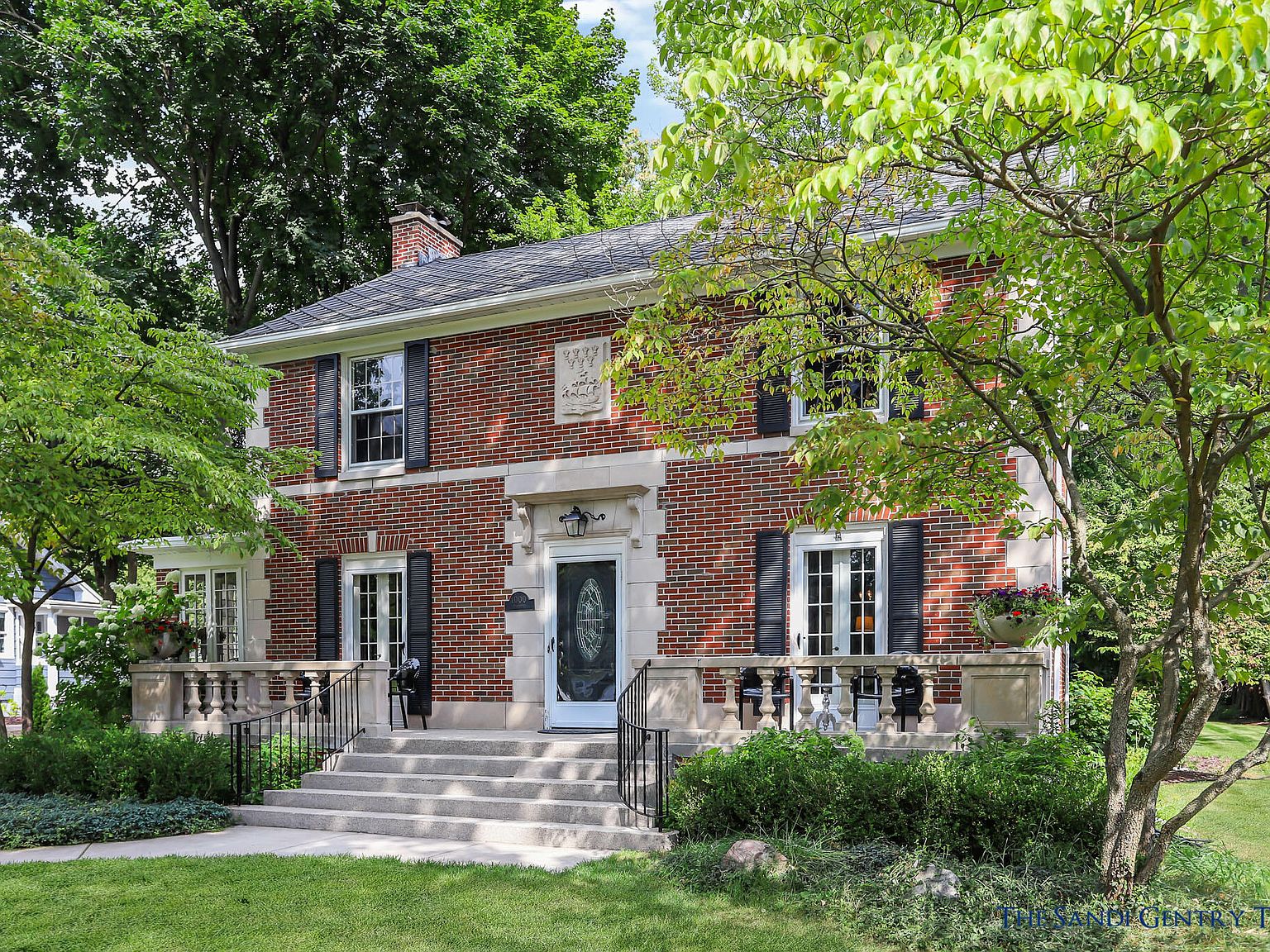 1000 Oakleigh Rd NW, Grand Rapids, MI 49504 | Zillow