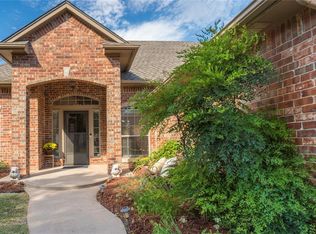 16813 Autumnwood Dr, Edmond, OK 73012