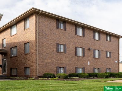 3468 S 82nd St, Omaha, NE, 68124
