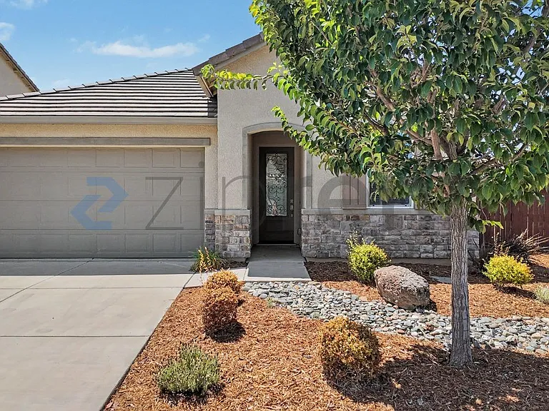 3401 Foothill Pine Ct — Photo 4