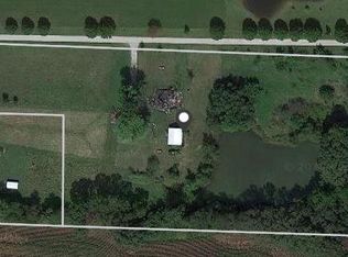 356 Hall Ln, Sorento, IL 62086