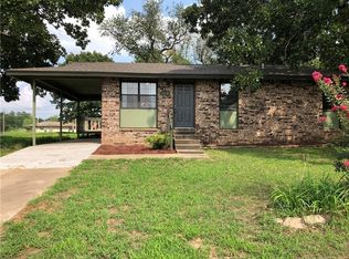 1910 N Spillman St, Sallisaw, OK 74955