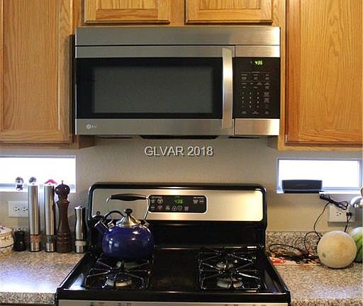 5th image of 9552 Sage Sparrow Ave