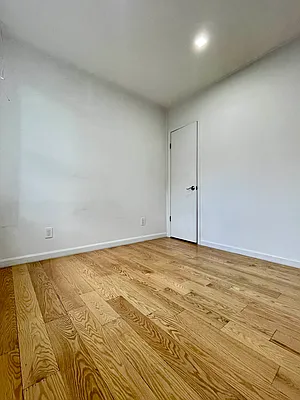 Rented by Compass | media 16