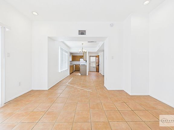 4th image of 2104 Ridgeview Cir