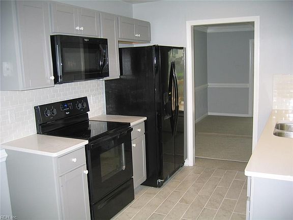 3rd image of 1208 San Roman Ct
