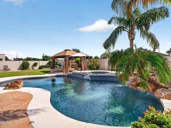3955 E INDIGO BAY Court, Gilbert, AZ 85234