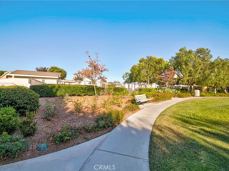 2282 Schlaepfer Dr — Photo 25