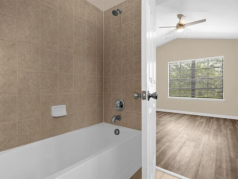 3360 Windleshore Way — Photo 9