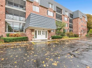 3439 Benjamin Ave APT 123, Royal Oak, MI 48073