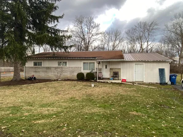 2740 Abington Rd, Blendon, OH 43231