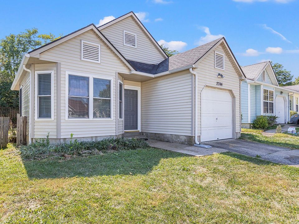 1st image of 2744 Chelsea Woods Ct