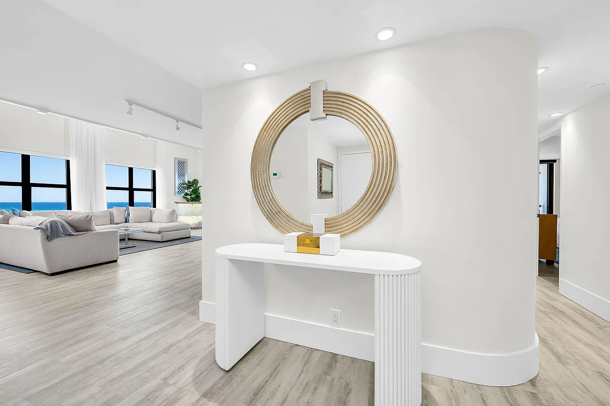Building Photo - 3115 S Ocean Blvd #1203