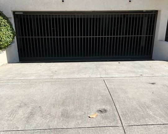 2nd image of 10700 Bloomfield St APT 9
