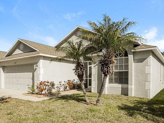 3rd image of 12728 Lake Vista Dr