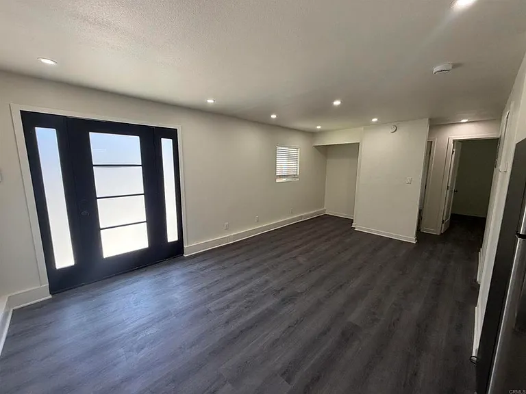 2032 Kearney Ave — Photo 11