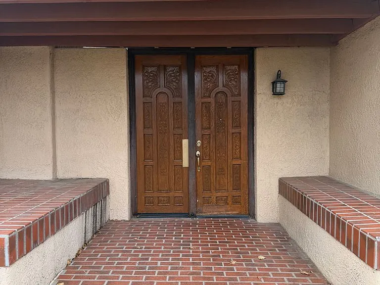 3759 E Edison St — Photo 23