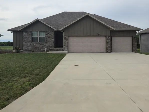 517 N Stella Court, Willard, MO 65781