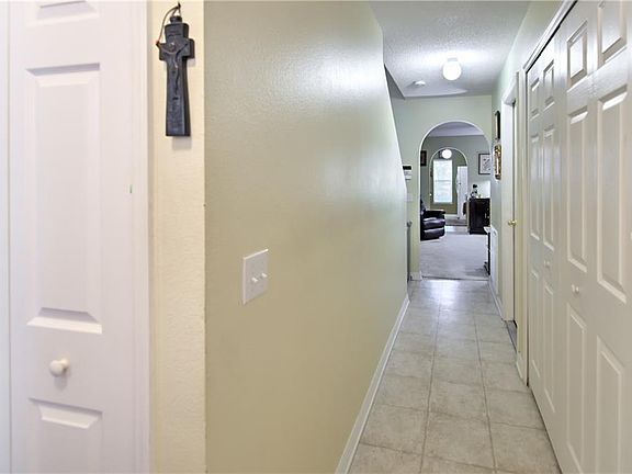 2nd image of 4658 Ashburn Square Dr