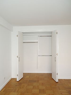 4th image of 320 E 58th St APT 5H