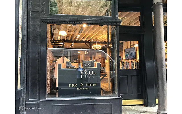 Rented by Douglas Elliman | media 14