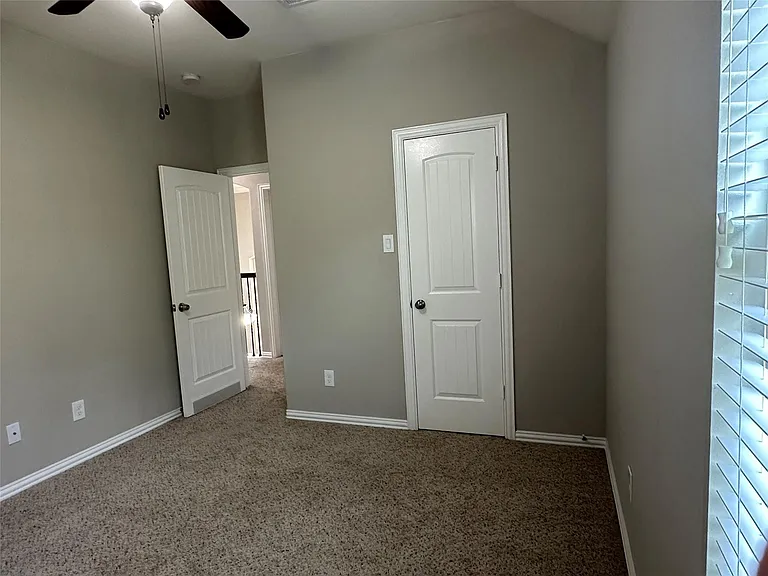 31707 Chapel Rock Ln — Photo 20