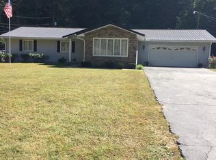 455 Forest Hills Rd, Forest Hills, KY 41527