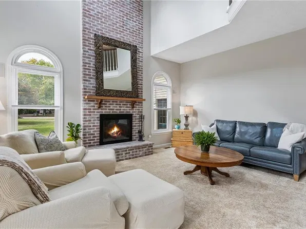 107 Allen Harris Dr, Yorktown, VA 23692