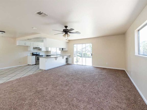 4th image of 3807 W Tulare Ave