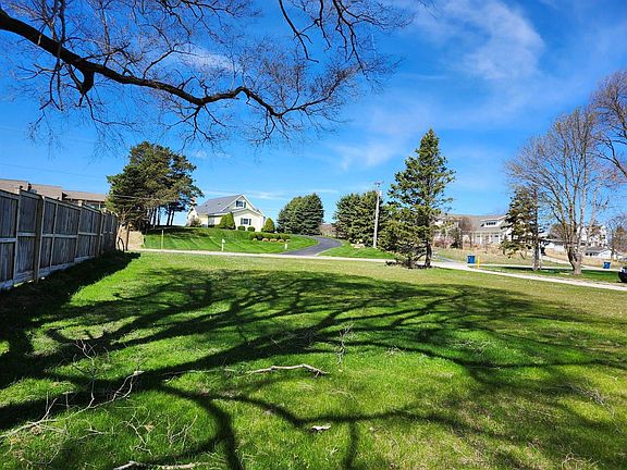 5th image of 846 S Lakeshore Dr #3