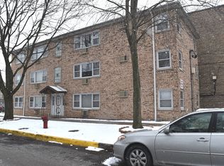 5235 W Leland Ave, Chicago, IL 60630