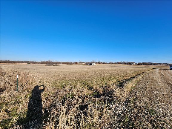 5th image of 188 Nocona Dr