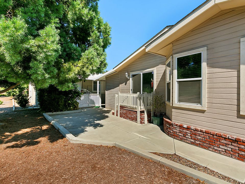 1st image of 525 W El Norte Pkwy Space 97