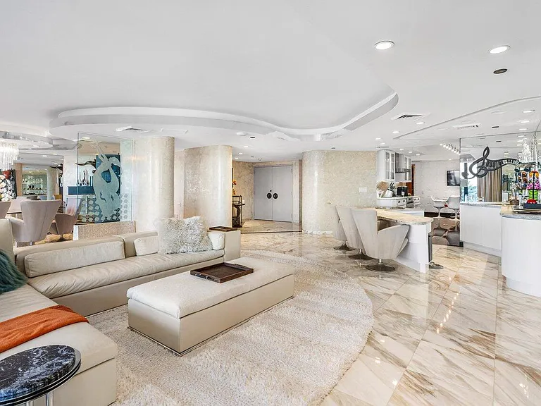1500 S Ocean Blvd #303 — Photo 3