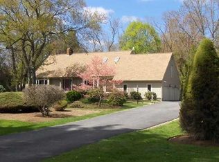 711 Division Rd, East Greenwich, RI 02818