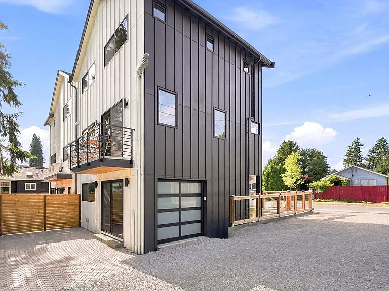 4709 SW Hinds St — Photo 30