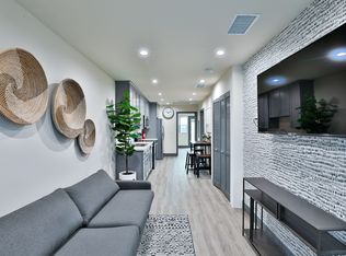 2811 Menlo Ave #2815-1, Los Angeles, CA 90007