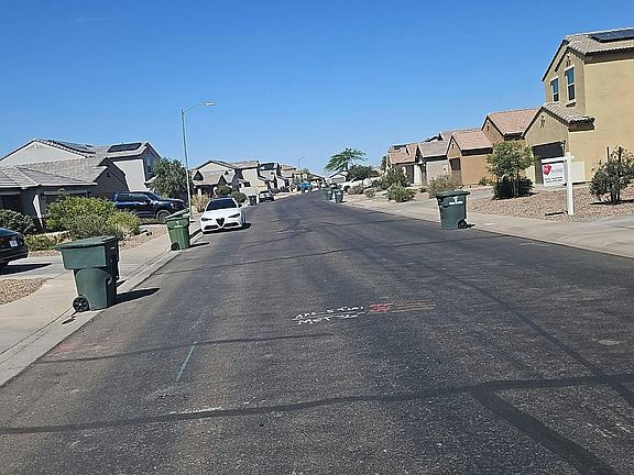 5th image of 732 W Jardin Dr