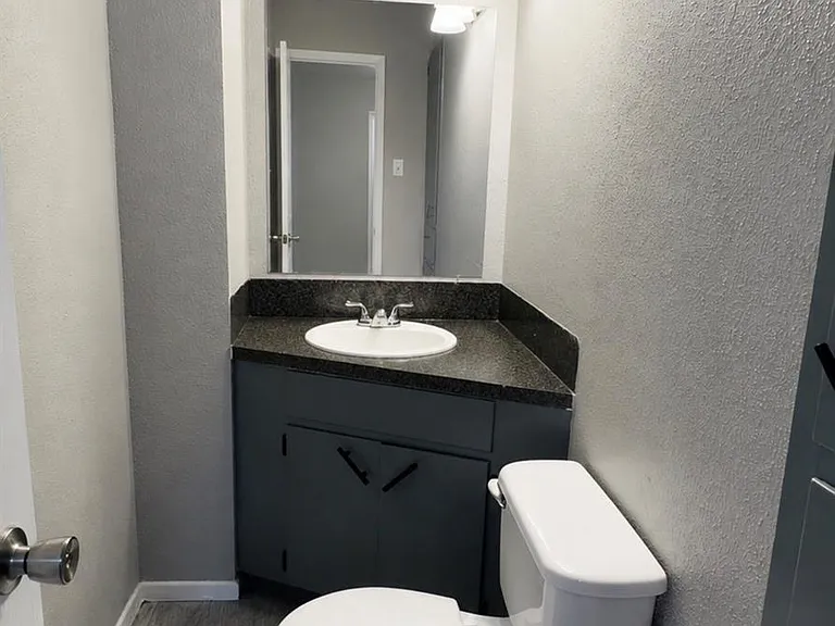 519 Magnolia Ave — Photo 20