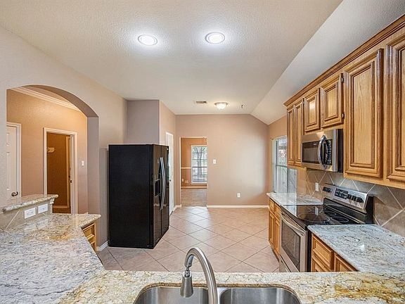 2nd image of 20502 Daisy Bloom Ct