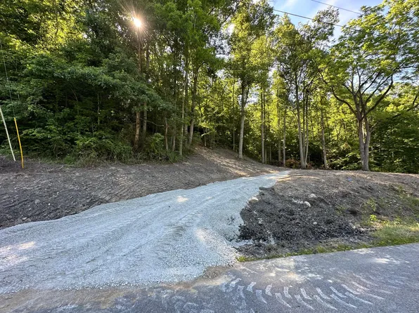 11 Williams Loop, Rush, KY 41168