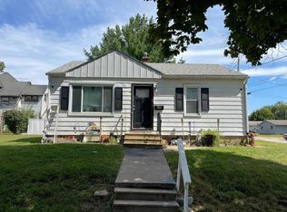 520 Linden Ave, Waterloo, IA 50703