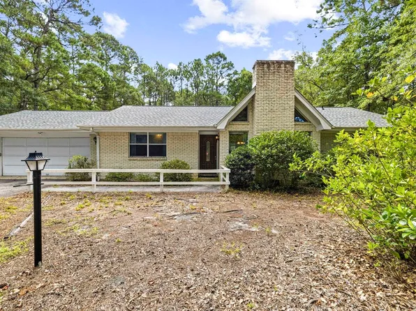 3811 Loblolly Ave., Little River, SC 29566