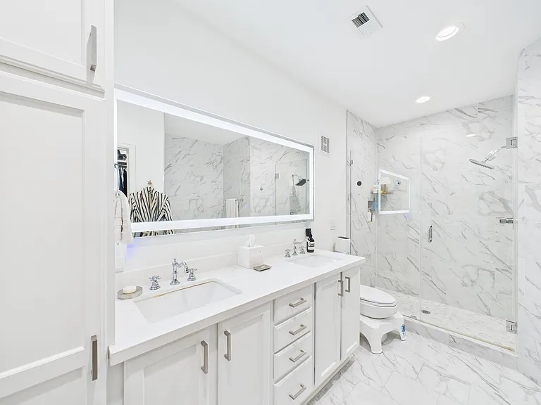 2520 Robinhood St #506 — Photo 30