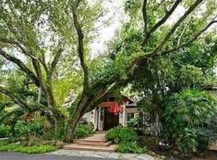 5250 SW 99th Ter, Coral Gables, FL 33156